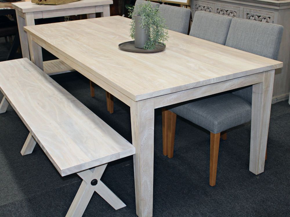 Hampton Dining Table