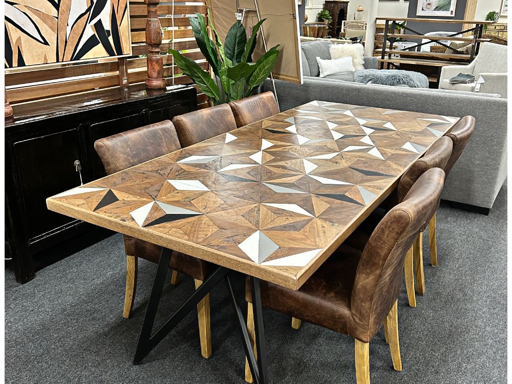 Vector Dining Table